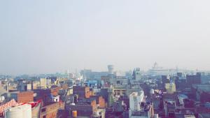 Nespecifikovaný výhled na destinaci Amritsar nebo výhled na město při pohledu z hotelu