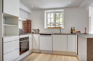 Afbeelding uit fotogalerij van 1 Skøn og lyst indrettet feriehus i Skagen in Skagen