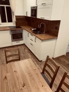 Köök või kööginurk majutusasutuses Apartmány TIME