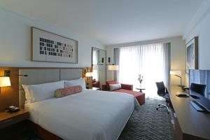 Säng eller sängar i ett rum på Hotel Real Intercontinental Tegucigalpa, an IHG Hotel