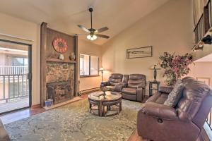 Gallery image of Quaint Angel Fire Townhome half Mi to Ski Slopes! in Angel Fire