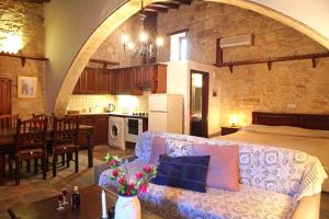 Gallery image of Agrovino Lofou in Lofou