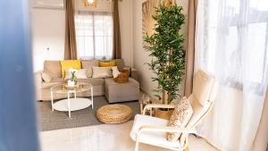 A seating area at Villa Magma