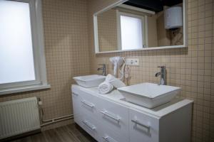 Koupelna v ubytování Hotel Guzy