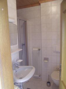 Phòng tắm tại Haus Gschwendtner