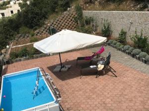Bazén v ubytování Apartments Palma nebo v jeho okolí