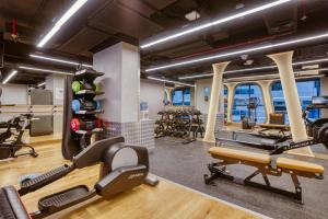 Fitness centrum a/nebo fitness zařízení v ubytování Millennium Place Dubai Marina