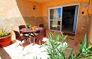 Zdjęcie z galerii obiektu Ferienwohnung SOTAVENTO 2 - Costa Calma - WiFi - max 4 Personen w mieście Costa Calma