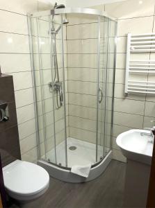 Koupelna v ubytování Dom Tkacki - Apartamenty - Pokoje - Jacuzzi