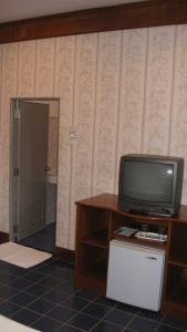 TV a/nebo společenská místnost v ubytování Samroiyod Holiday Resort