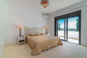 Fotografie z fotogalerie ubytování Unique *HIDDEN GEM* Villa - GOLFERS PARADISE ALOHA v destinaci Marbella