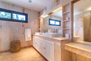 Fotografie z fotogalerie ubytování Unique *HIDDEN GEM* Villa - GOLFERS PARADISE ALOHA v destinaci Marbella