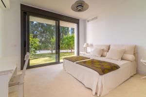 Fotografie z fotogalerie ubytování Unique *HIDDEN GEM* Villa - GOLFERS PARADISE ALOHA v destinaci Marbella