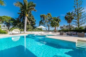 Fotografie z fotogalerie ubytování Unique *HIDDEN GEM* Villa - GOLFERS PARADISE ALOHA v destinaci Marbella