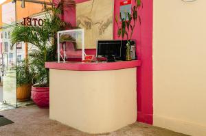 Lobbyen eller receptionen på OYO Hotel Cabo Del Sur, Cabo San Lucas