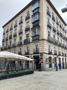 The building in which Az apartmant is located