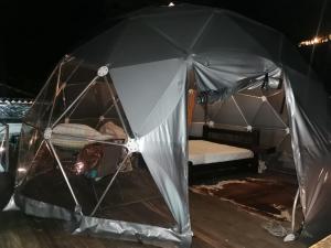 Foto dalla galleria di Glamping Montecarlo Domo Geodesico y Sauna Finlandés Guatapé a Guatapé