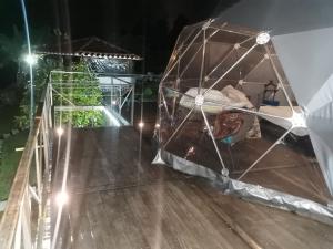 Foto dalla galleria di Glamping Montecarlo Domo Geodesico y Sauna Finlandés Guatapé a Guatapé