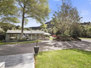 Gallery image of Te Miro Cottage - Lake Tarawera Cottage in Lake Tarawera