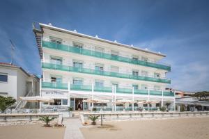 Gallery image of Hotel Vittoria in Lignano Sabbiadoro