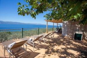 Gallery image of Rural vacation house Shala in Bol +54 photos