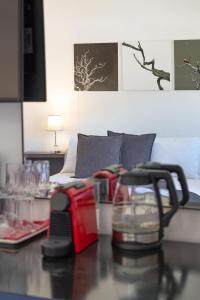 Posezení v ubytování The Nicol Hotel Bedfordview