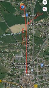 a map of a city with a red line at T1 Dans Maison Au Calme in Réalmont
