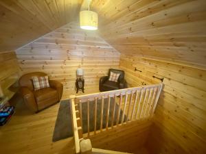 Pine Lodge