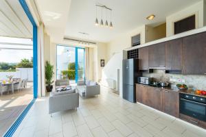 Imagen de la galería de Infinity Villa, en Protaras