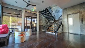 Ảnh trong thư viện ảnh của OneLoft Hotel ở Bãi biển Karon