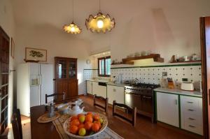 Dapur atau dapur kecil di Villa Paterno