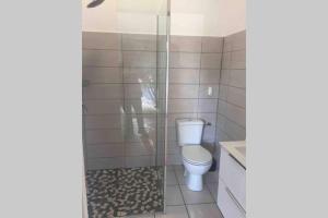 Koupelna v ubytování Gîte 2 pièces au calme