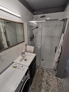 Koupelna v ubytování Apartament Bałtycka