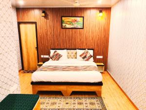 Letto o letti in una camera di Hotel Bamboo Castle