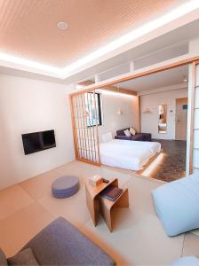 TV a/nebo společenská místnost v ubytování Hotel Imagine Kyoto