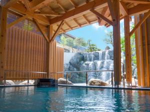 Swimmingpoolen hos eller tæt på Tendo Hotel