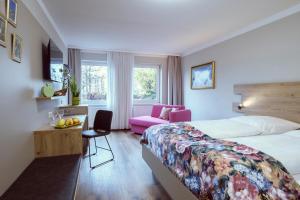 Postel nebo postele na pokoji v ubytování Apfelblüte bed & breakfast 8 km vom Bodensee