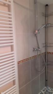 Phòng tắm tại La maisonnette Mimosa