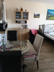 Kuchyň nebo kuchyňský kout v ubytování Ferienwohnung Ausblick