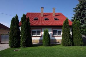 Vonkajšia záhrada v ubytovaní Amália Apartman