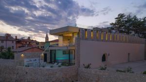 Zdjęcie z galerii obiektu Luxury Sperone Residence w mieście Novigrad +36 zdjęć