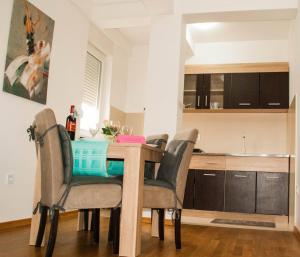 Kuchyň nebo kuchyňský kout v ubytování Apartman Soko
