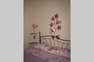 Katil atau katil-katil dalam bilik di Cosy flat in the center of Kalithea,Chalkidiki