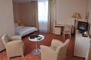 TV a/nebo společenská místnost v ubytování Springs Hotel Ulaanbaatar