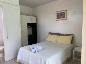Postel nebo postele na pokoji v ubytování Amanda Suites MAO