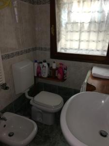 Um banheiro em El bagolo