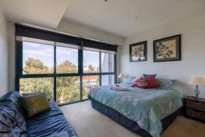 Gallery image of Geelong Waterfront Penthouse Apartment in Geelong