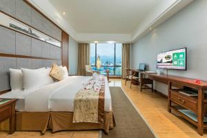 TV a/nebo společenská místnost v ubytování Fliport Garden Hotel Wuyishan
