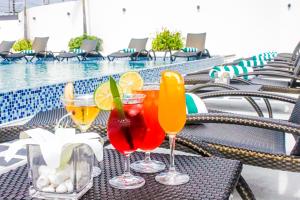 The Excelsior Hotel Las Piñas的酒水
