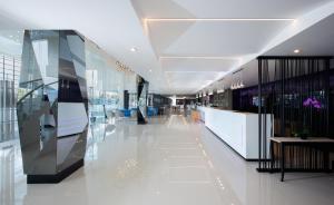 Vstupní hala nebo recepce v ubytování INNSiDE by Meliá Yogyakarta